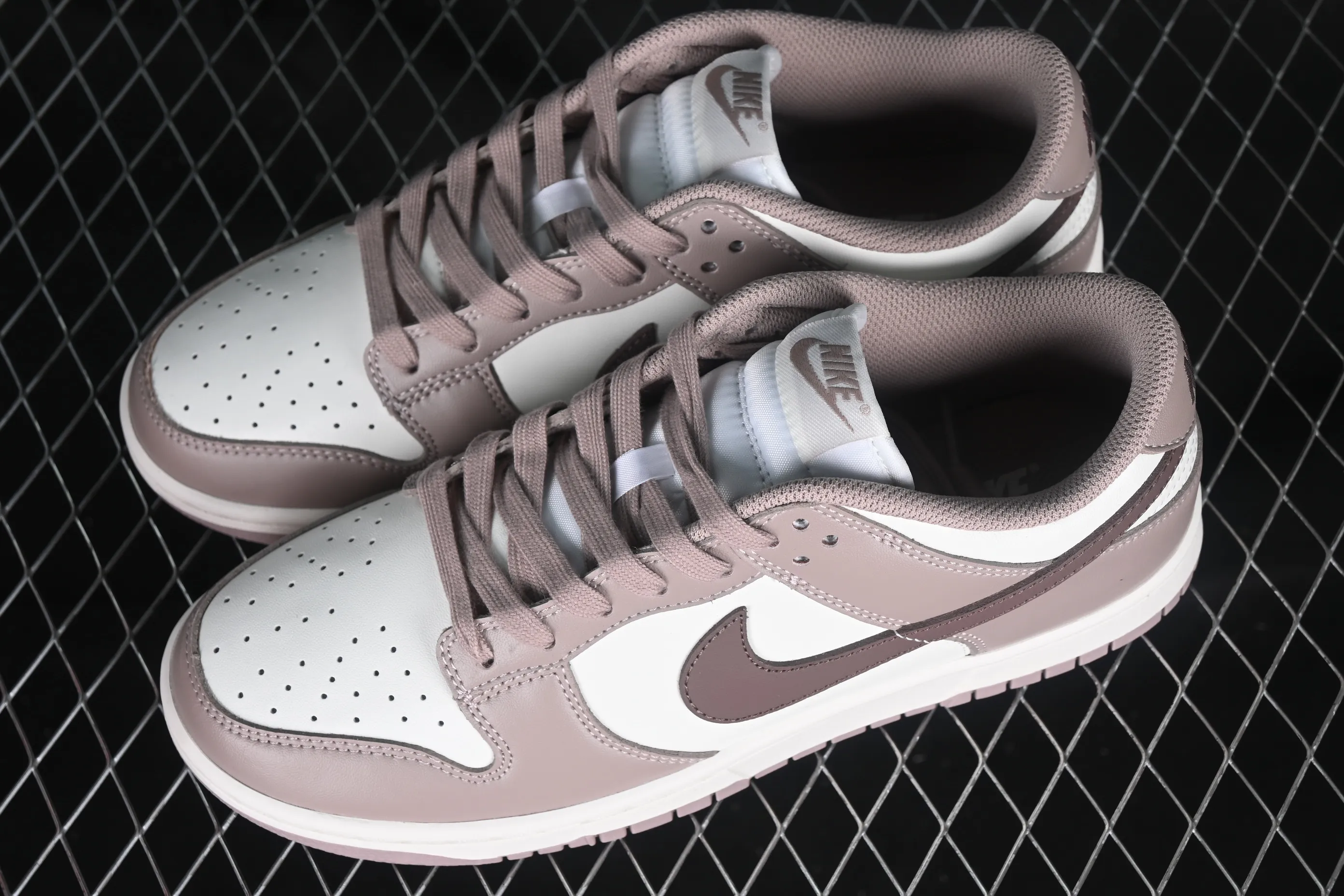All categories Nk SB Dunk series Nk SB Dunk Low low-top sneakers K version Nk Dunk Low "Diffused Taupe" white brown SB low-top casual sneakers DD1503-125